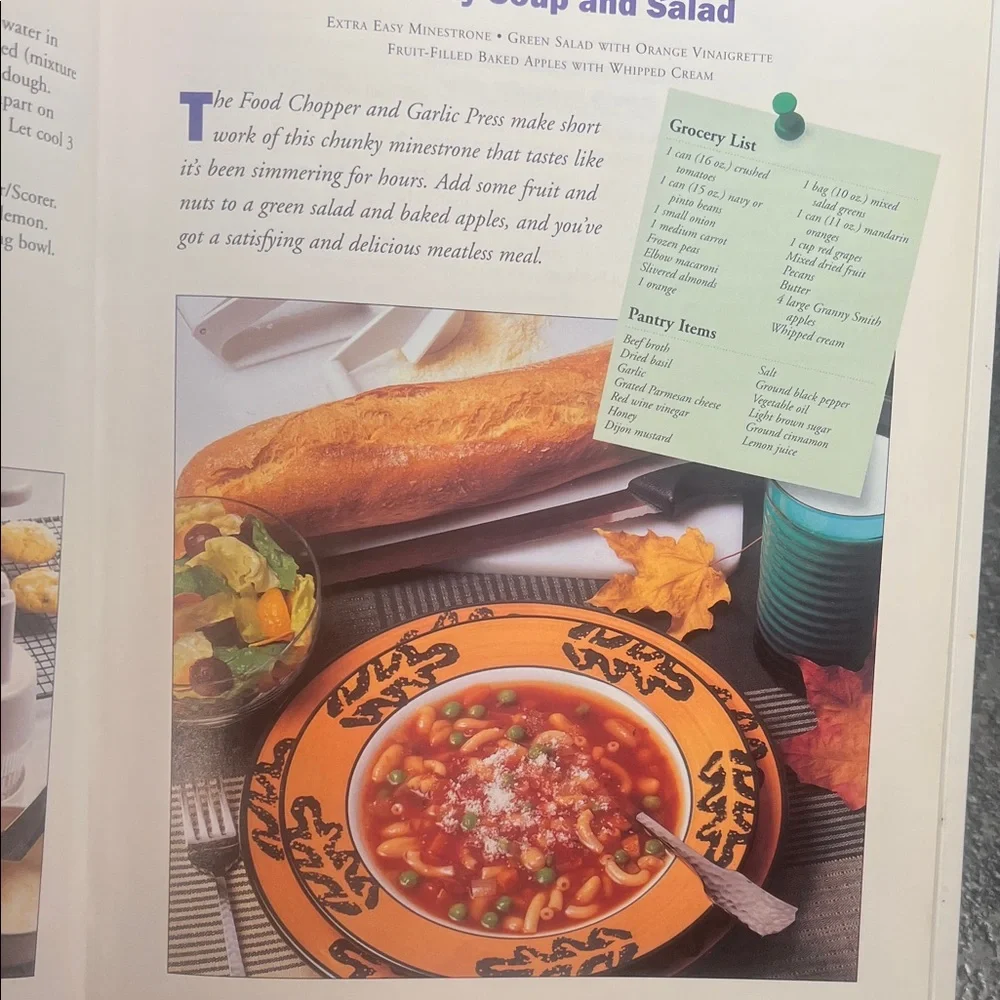 The Pampered Chef Busy Mom's Cookbook - Red and White Edition